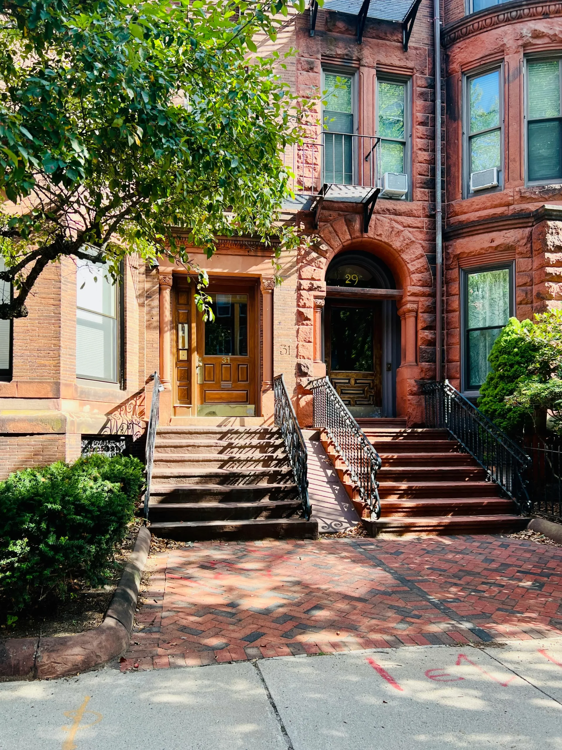 Ocupación en comunidades de propietarios — vías civiles